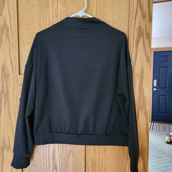 Vuori Granite Funnel Neck - Picture 2 of 3